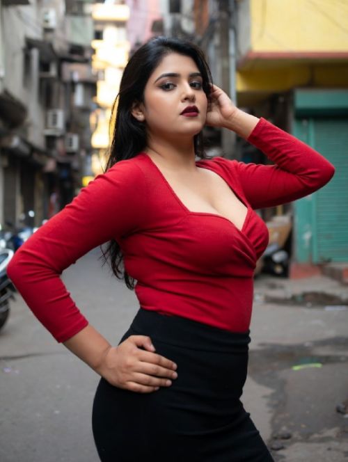 Deepika Dwarka Call Girl